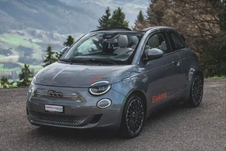 Elektro Competence - ah Auto Hermann - Wir glauben an eine Welt ohne Emissionen, die Zukunft ist elektrisch. 12